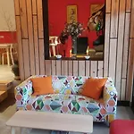 Albergue Milladoiro אכסניה *