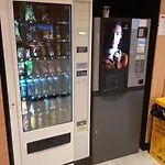 אכסניה Albergue Milladoiro מיידוירו
