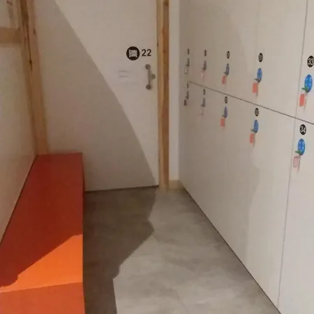 Albergue Milladoiro * Milladoiro