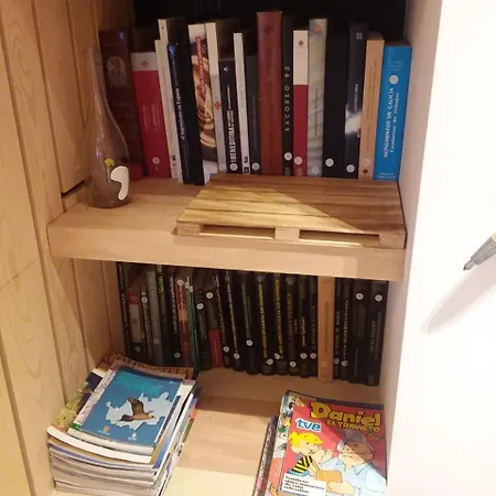 Vandrarhem Albergue Milladoiro *