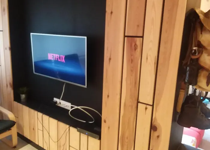 Albergue Milladoiro * Milladoiro