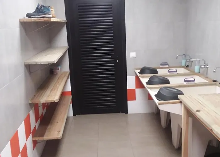 Albergue Milladoiro * Milladoiro